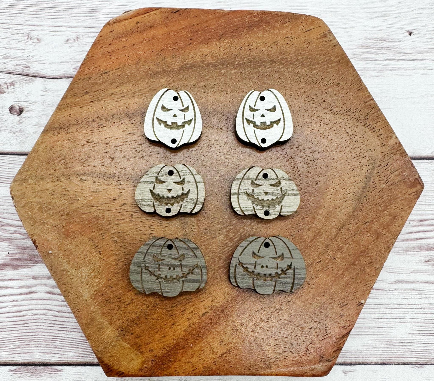 Stacked Grey Tone Engraved Jack-o-lantern Pumpkin Trio Halloween Set Earring Blanks, DIY Jewelry Making