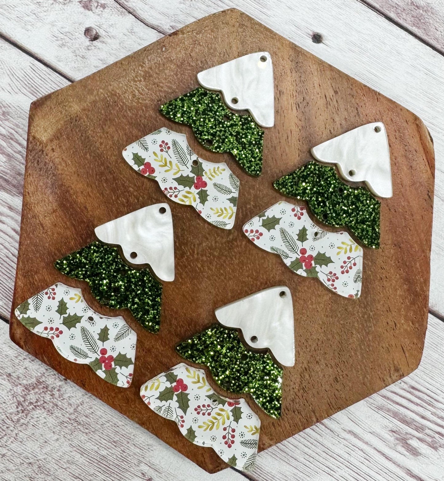 Evergreen and Berries Print Acrylic Tiered Christmas Tree Set Earring Blanks, DIY Jewelry Making