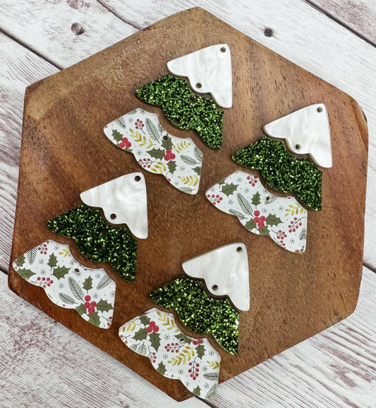 Evergreen and Berries Print Acrylic Tiered Christmas Tree Set Earring Blanks, DIY Jewelry Making