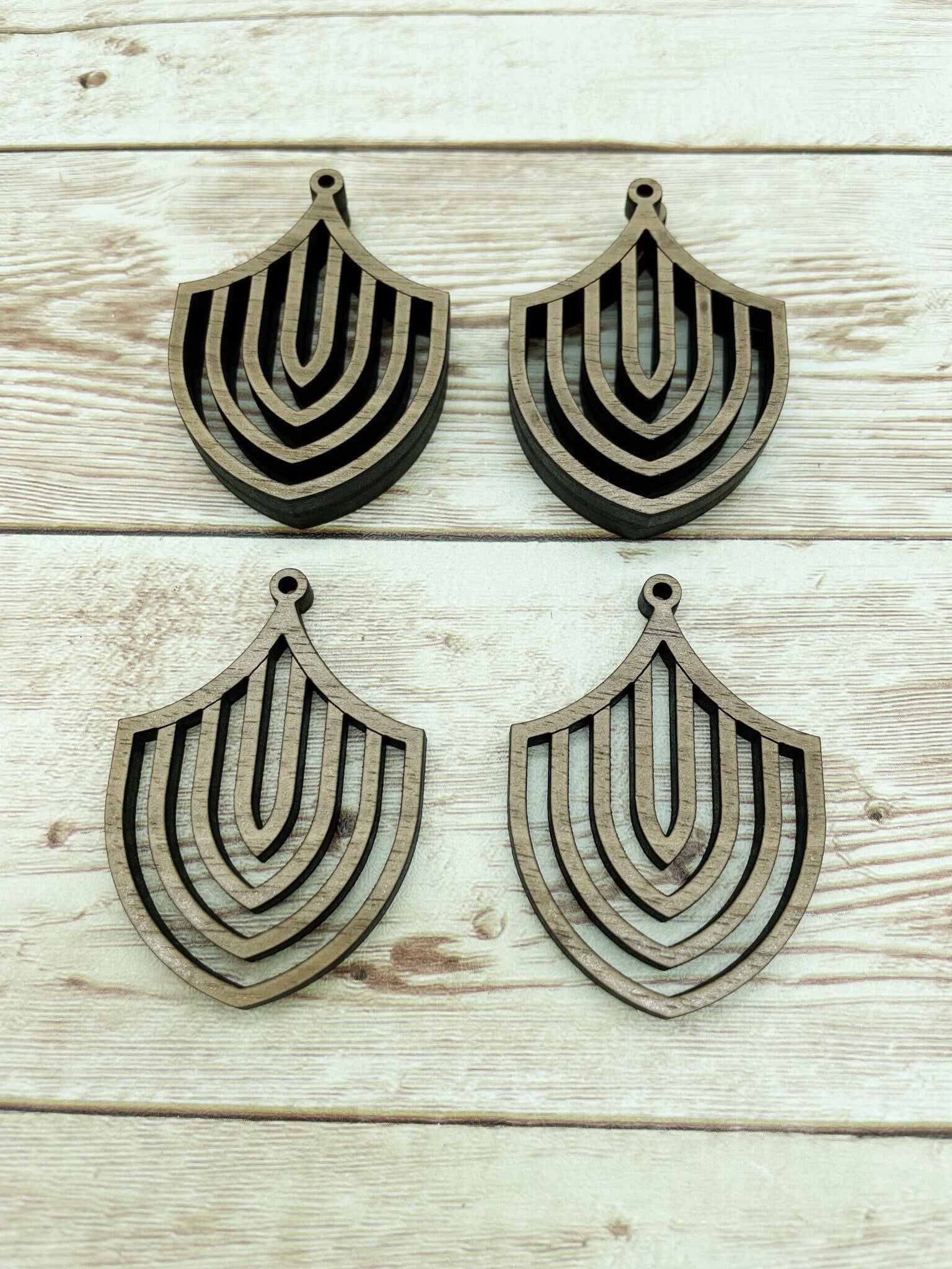 Wood Scalloped Drop Earring Blanks, Finished Walnut Blank, DIY Jewelry –  RaggedyRoseVintageDesigns